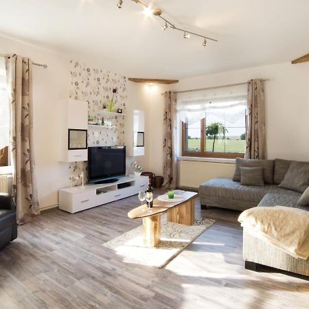 Spacious Apartment With Terrace Zur Forelle Ballenstedt Exteriör bild