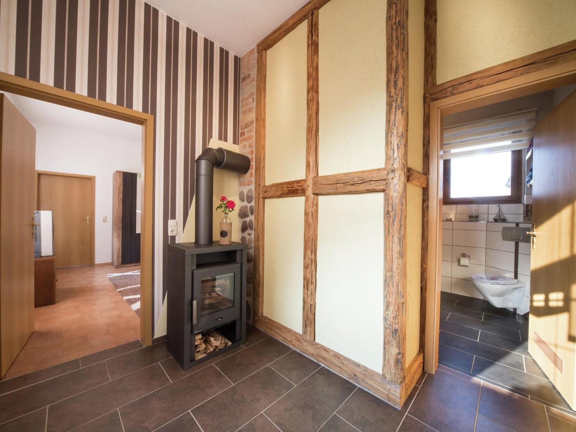 Spacious Apartment With Terrace Zur Forelle Ballenstedt Exteriör bild